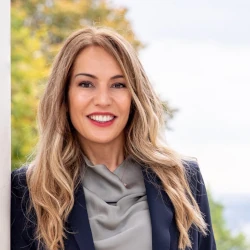 Emel Kakmaci